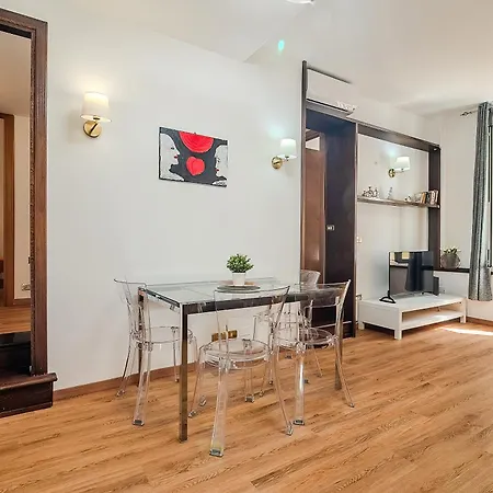 Apartment Frattina Sky Spanish Steps